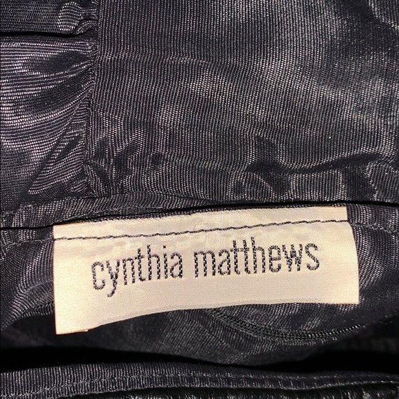 Cynthia Matthews black leather handbag - Picture 4 of 6